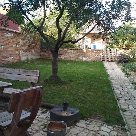 Ubytovani U Lomu Mikulov Exterior foto